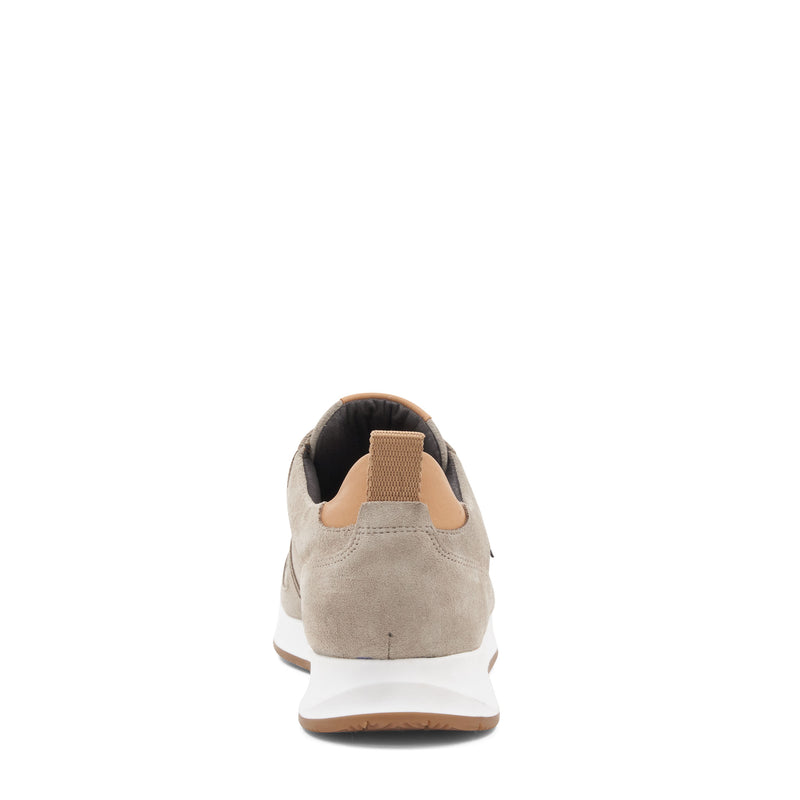 Capri Sneaker