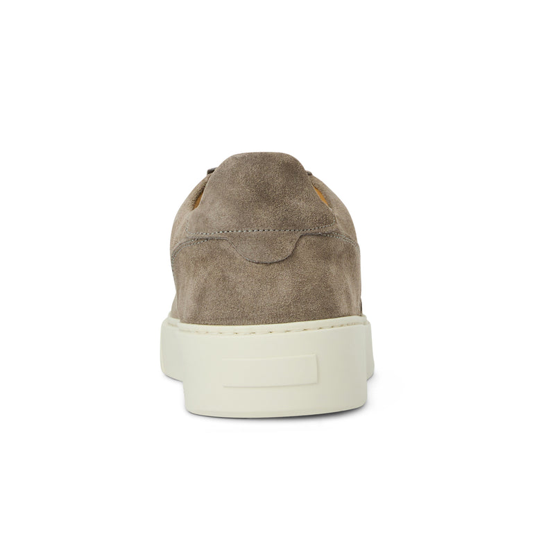 Dezi Sneaker