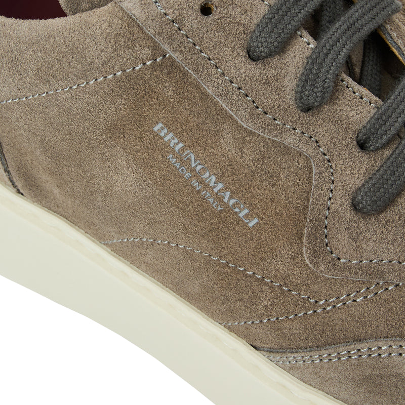 Dezi Sneaker