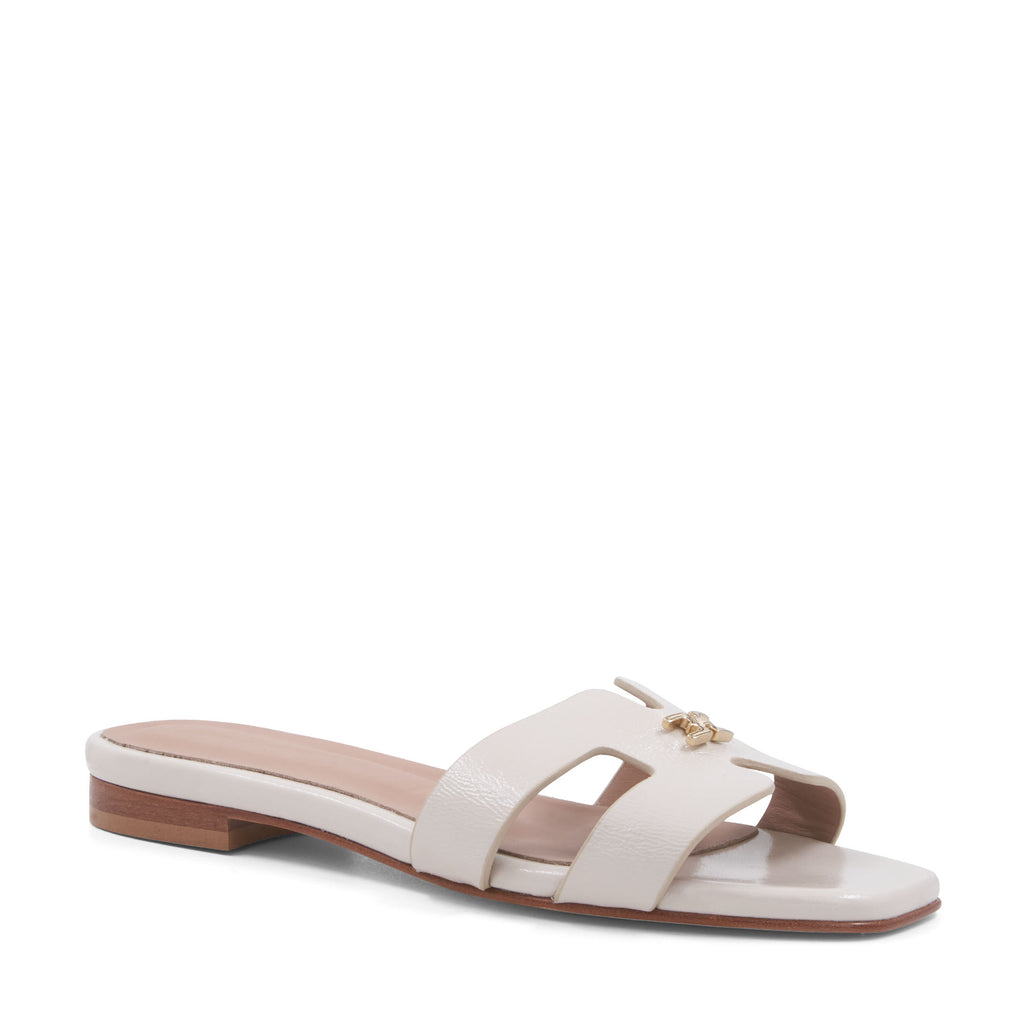 Fina Bone Crinkled Patent – Bruno Magli