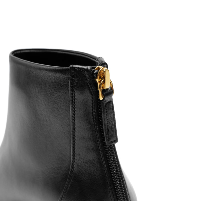 Francesca Boot