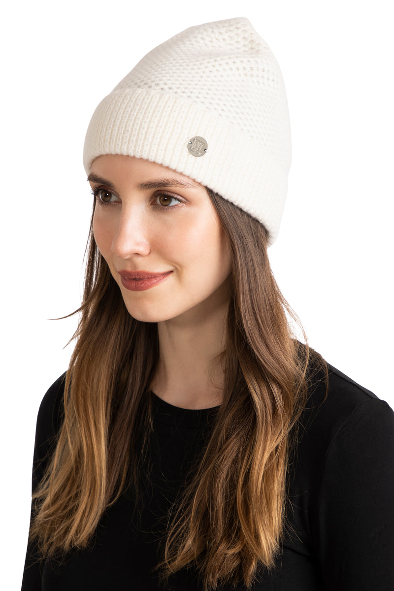 M by Bruno Women's Honeycomb knit hat Ivory