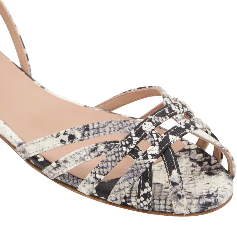 Marta Sandal