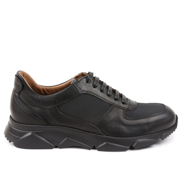 Lazise Lace-Up Sneaker - Black